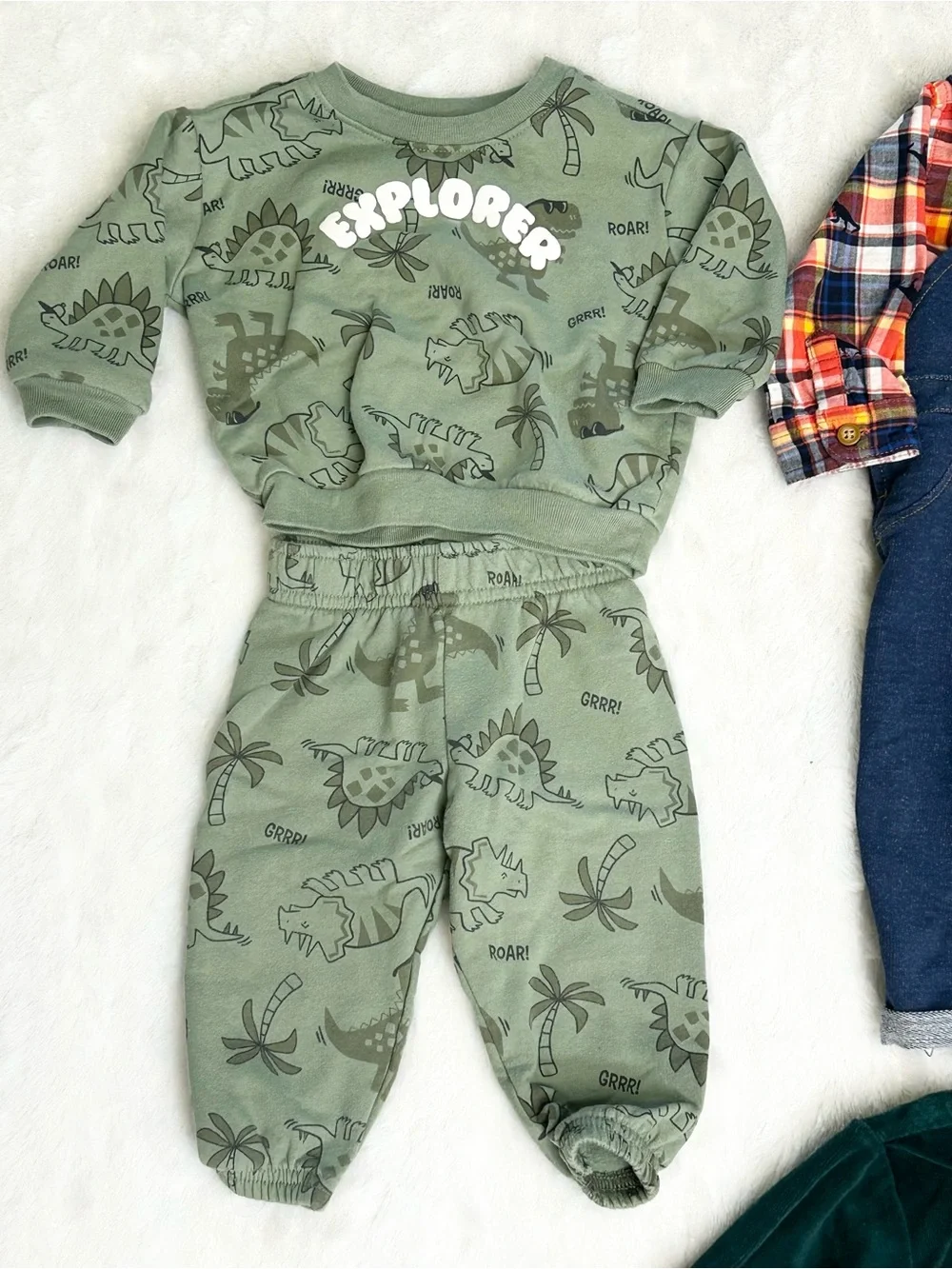9 PIECE 6-9 MONTH BABY BOY BUNDLE